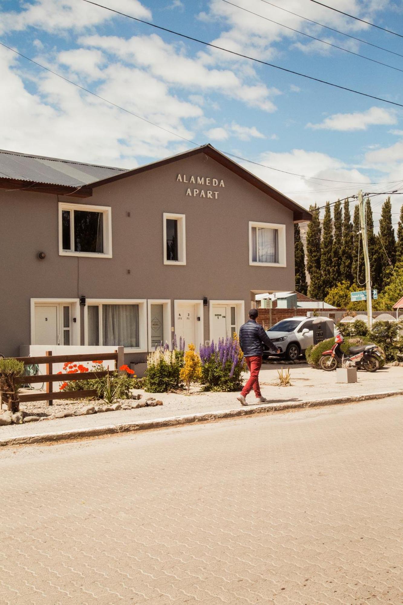 Alameda Apart El Calafate Extérieur photo